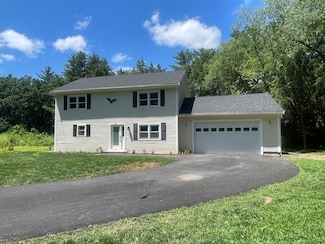110 Haynes Rd, Townsend, MA 01469