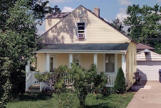 579 Westphal Ave, Columbus, OH 43213