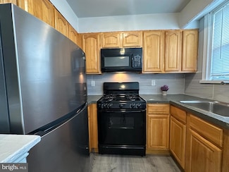 1426 Hellerman St, Philadelphia, PA 19149