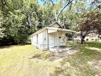 911 Kw Ave, Dyersburg, TN 38024