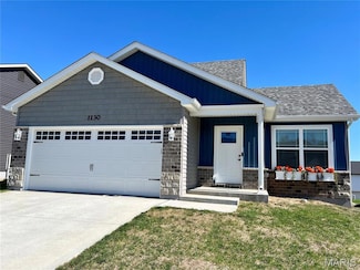 1130 Bronze Dr, Foristell, MO 63348