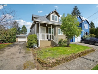 8511 NE Brazee St, Portland, OR 97220
