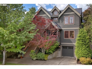 2877 SE Brooklyn St, Portland, OR 97202