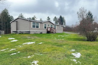 5746 Burton Hill Rd, Irasburg, VT 05845