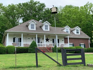 1741 Dean Rd, Thompsons Station, TN 37179