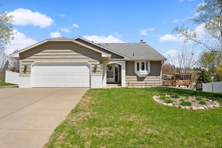 19370 Eureka Ave W, Farmington, MN 55024