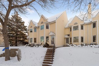 412 3rd Ave NE Unit 27, Minneapolis, MN 55413