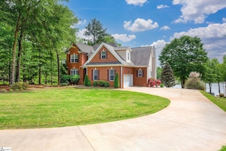 611 W Star Dr, Lyman, SC 29365