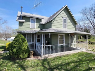 490 Gertrude, Harveyville, KS 66431