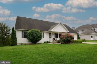 1108 Jonathan St, Lemont, PA 16851