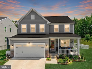8903 Maple Run Dr, Fredericksburg, VA 22407