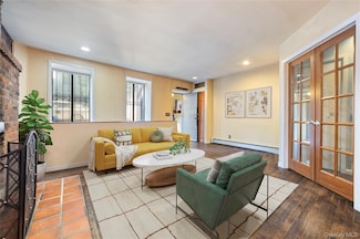 117 W 82nd St Unit 1, New York, NY 10024