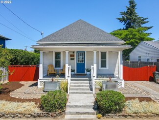 8047 SE Taylor Ct, Portland, OR 97215