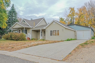 13 Tower St, Kensington, MN 56343