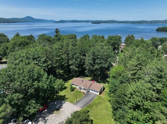 141 Stagecoach Dr, Newport, VT 05855