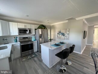 220 Macrae Ave, Prince Frederick, MD 20678