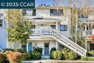 1300 Walden Rd Unit 214, Walnut Creek, CA 94597