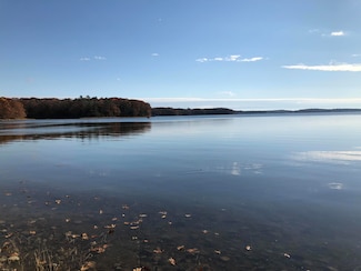 1371 Friendship St, Waldoboro, ME 04572