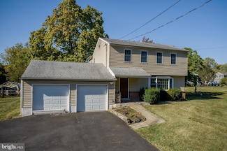 143 Cardinal Rd, Chalfont, PA 18914