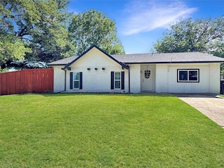 900 Shenandoah Dr, Plano, TX 75023