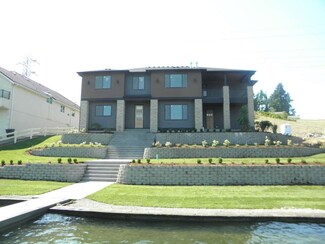 2015 Sumner Tapps Hwy E, Lake Tapps, WA 98391