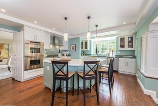 10283 Rue Finisterre, San Diego, CA 92131