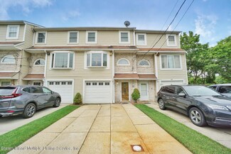 42 Fahy Ave, Staten Island, NY 10314