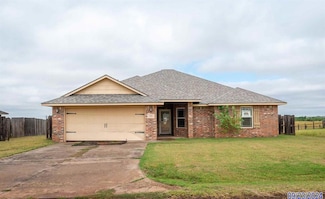 106 S 6th St, Sterling, OK 73065