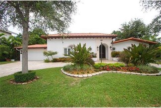 125 W Sunrise Ave, Coral Gables, FL 33133