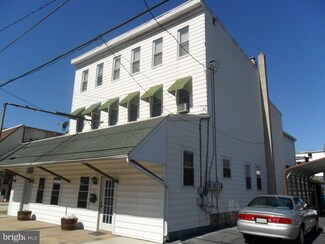 50 Valley St, New Philadelphia, PA 17959