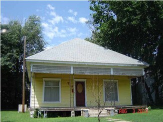 712 S C St, Wellington, KS 67152