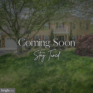9913 Rosewood Hill Cir, Vienna, VA 22182