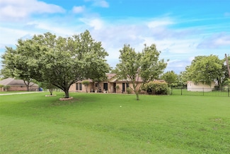 13962 Rainbow Dr, Forney, TX 75126