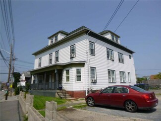 551 Potters Ave, Providence, RI 02907