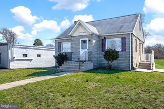 1700 5th St, Ewing, NJ 08638