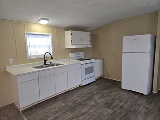 252 Bay Port Cir Unit 19, Springport, MI 49284