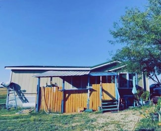 11015 107 Rd, Dodge City, KS 67801