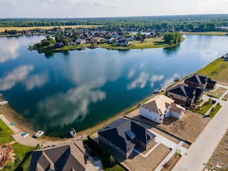 3632 Forster Ln, Shelby Township, MI 48316