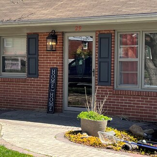 29 Lee St, Verona, VA 24482