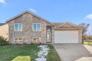 6201 W 136th Place, Cedar Lake, IN 46303