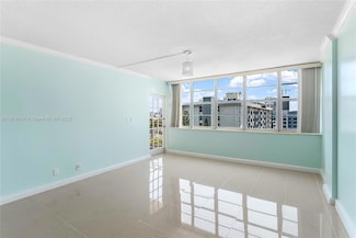 2025 NE 164th St Unit 907, North Miami Beach, FL 33162
