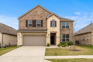 215 Hadley Ln, Fate, TX 75087
