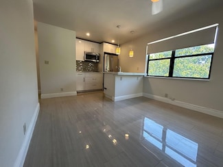 112 NE 5th St Unit 6, Fort Lauderdale, FL 33301