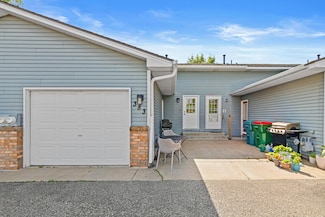 383 Phyllis St Unit 2, Big Lake, MN 55309