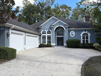 585 Golden Links Dr, Orange Park, FL 32073