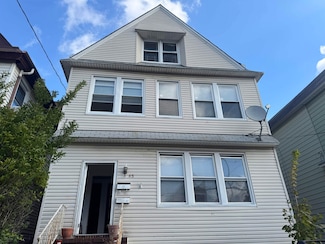 85 W 50th St Unit 2, Bayonne, NJ 07002