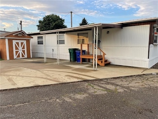 9329 Infirmary Rd Unit C13, Mantua, OH 44255