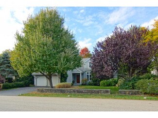 106 Little Harbor Rd, New Castle, NH 03854