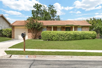 4751 Casa Bello St, San Antonio, TX 78233