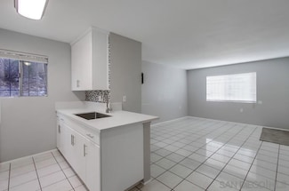 6732 University Ave, San Diego, CA 92115